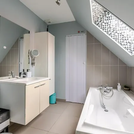 Villa 14 Piscine Chauffee, Jacuzzi Prive Climatise Villa Furdenheim