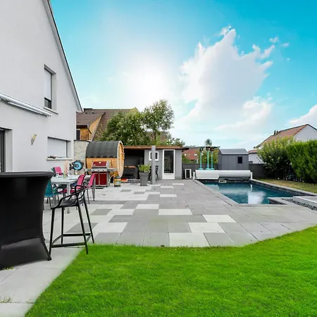 Villa Villa 14 Piscine Chauffee, Jacuzzi Prive Climatise Furdenheim
