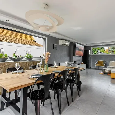 Strasbourg - La 14 Villa