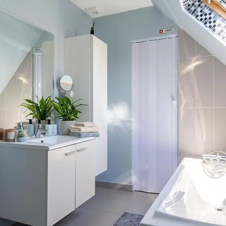 14 Piscine Chauffee, Jacuzzi Prive Climatise *